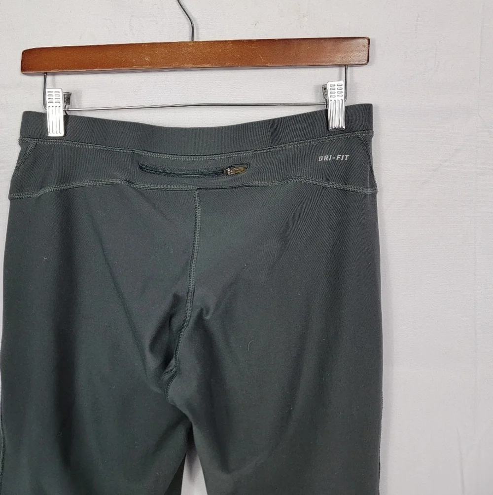 Women's Medium Nike Pants
